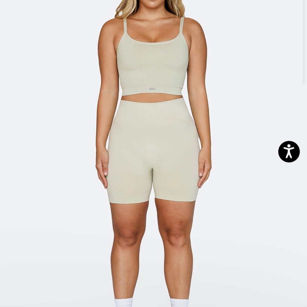 Sculpt flex bike shorts